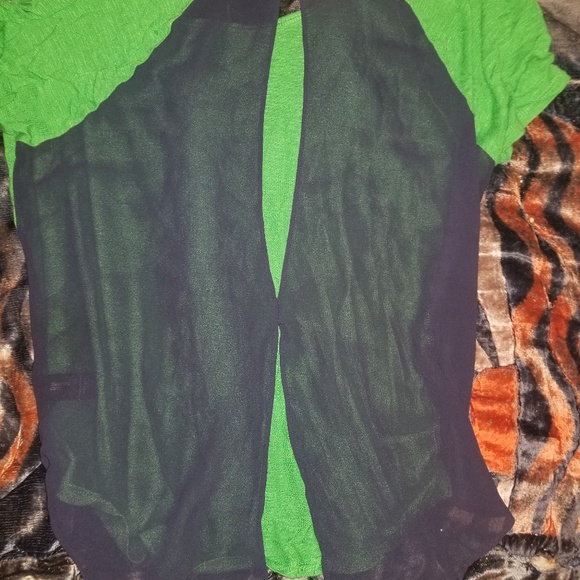 SHIRT - Picture 2 of 4